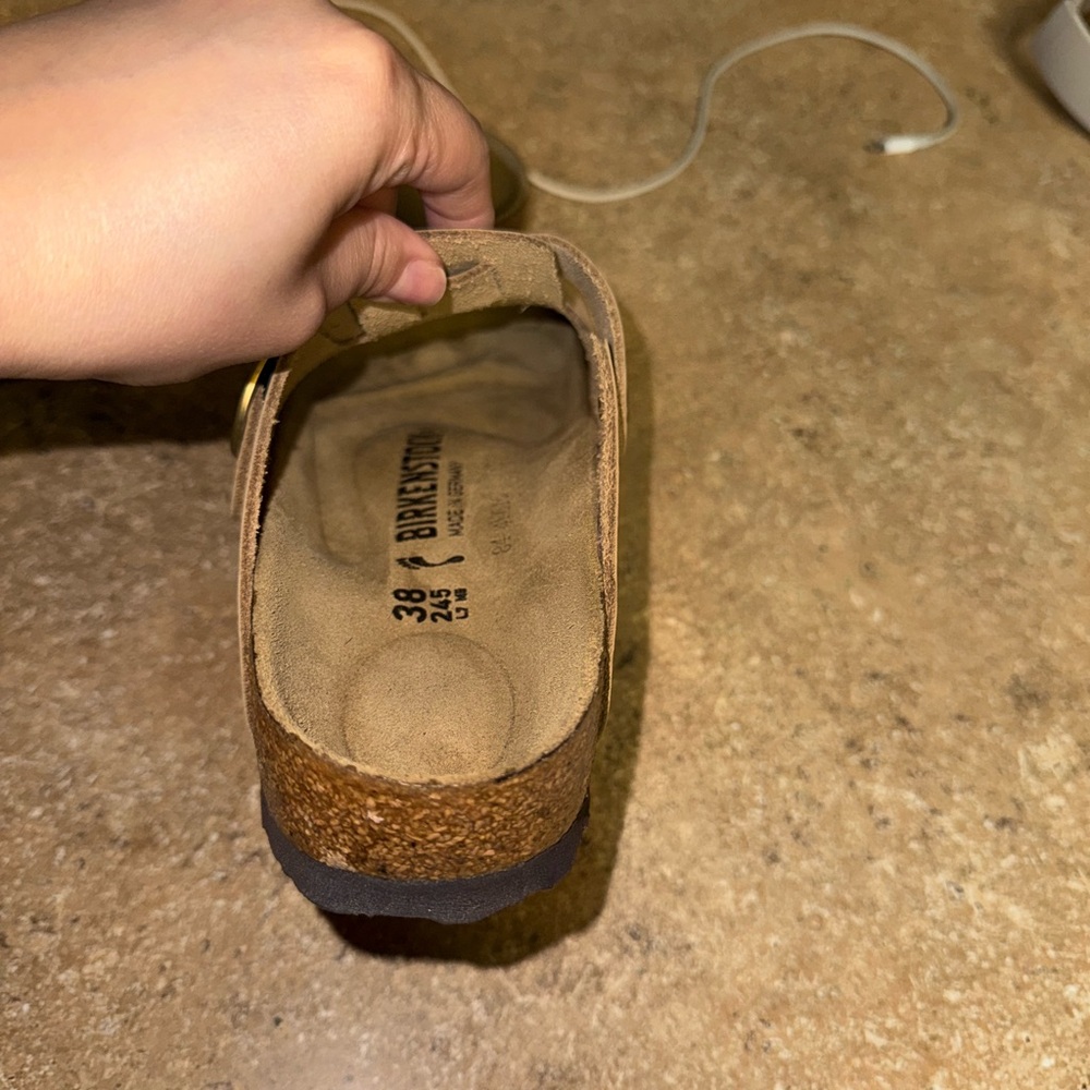 Birkenstock Tan Buckle Clogs Size 7 - Picture 3 of 8